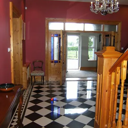 Cloverfield House Holiday home