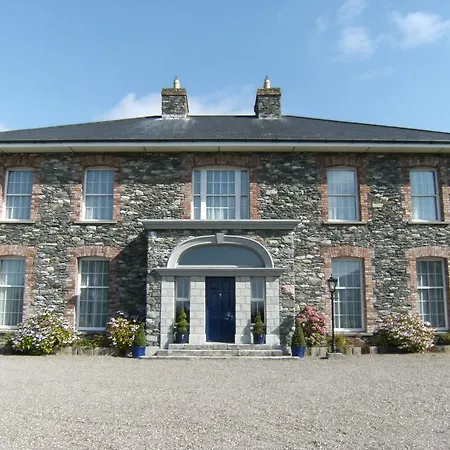 Cloverfield House Holiday home *
