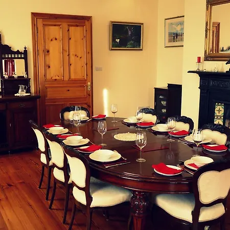 Holiday home Cloverfield House